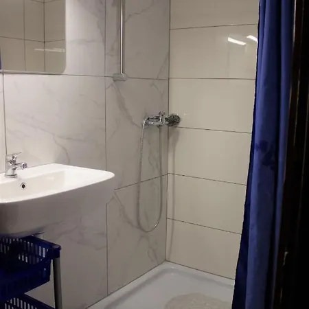 דירה Transit On The Edge