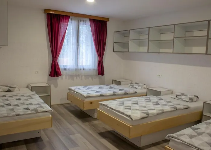 Transit On The Edge Appartamento Velike Lasce