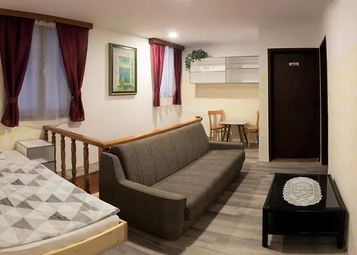 Transit On The Edge Appartamento Velike Lasce